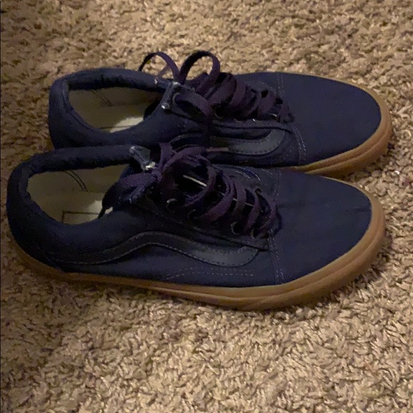 Vans! - Picture 3 of 5